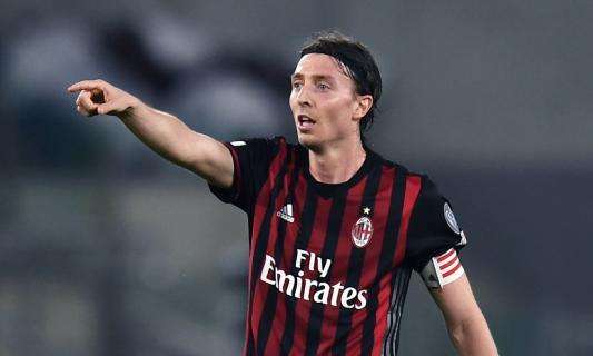 OFICIAL: Montolivo, Calabria y Antonelli renuevan sus contratos con el AC Milan 