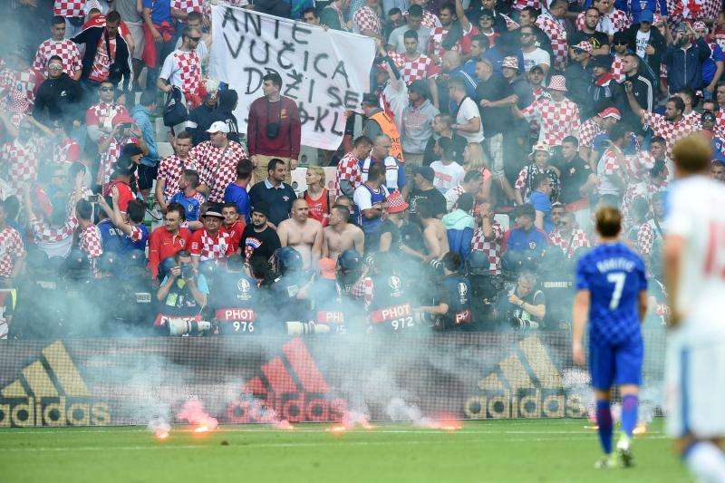 Suker: "Todos quieren disfrutar con Modric o Rakitic y sin embargo hablamos de ultras"