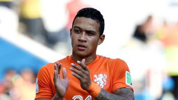 Talksport: Depay, objetivo del Liverpool