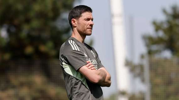 Así ha sido el segundo entrenamiento con Xabi Alonso: varias bajas