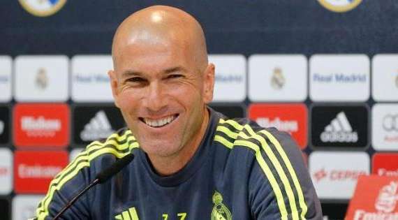 Zidane: "Perdimos por irnos hacia adelante pero nuestra idea sigue siendo la misma. Nosotros no estamos..."
