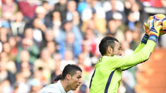 Diego López, la pesadilla de Leo Messi: el que más penalties le ha parado
