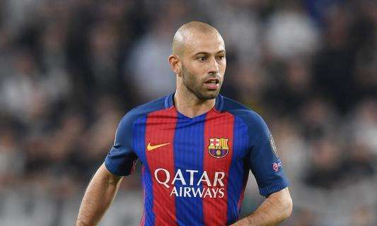 TARJETA - Amarilla a Mascherano