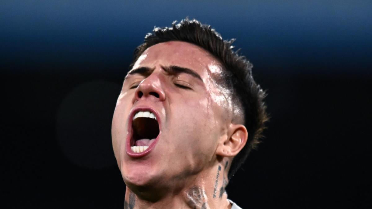 Se tensa la situación con Enzo Fernández: no jugará con el Chelsea