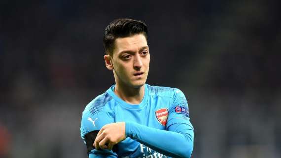 El curioso mensaje de Özil a Bellerín: "No tienes ojos para nada que no sea tu precioso pelo"