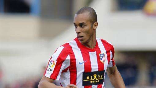 Miranda: "El Madrid es el mejor del mundo, pero no son invencibles"