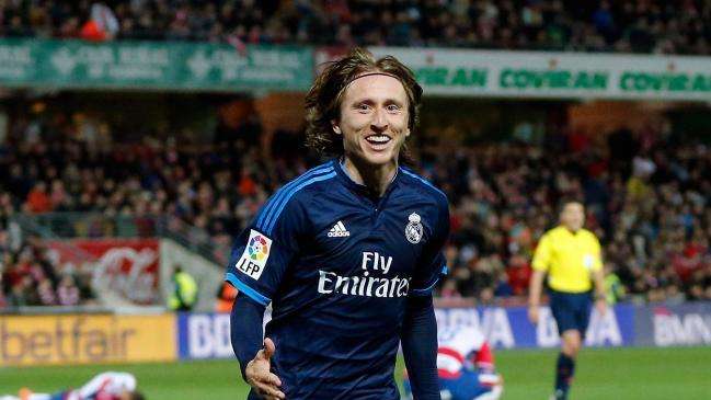 Elías Israel: "A Modric le sienta bien el traje de referente blanco"