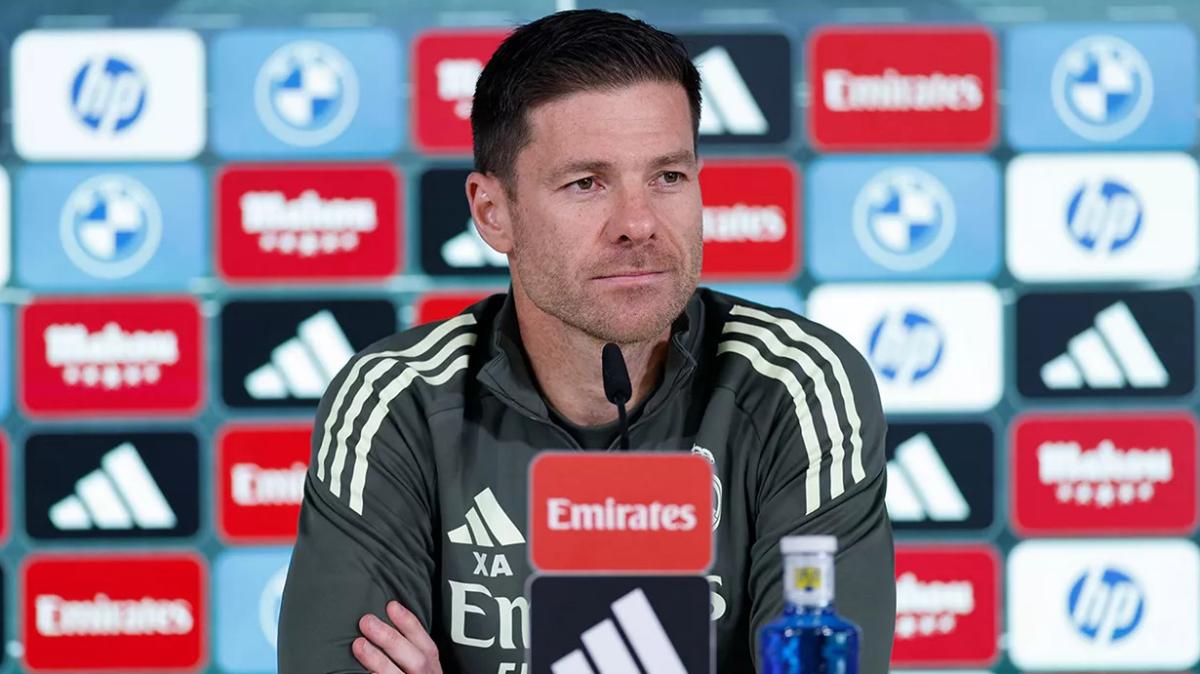 Xabi Alonso, en rueda de prensa: "En el Real Madrid hay que tener mano izquierda y mano derecha"