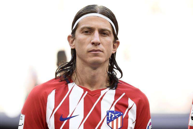 Filipe Luis 'dispara' al Madrid: cuestiona el Balón de Oro de Cristiano y manda un recado a Theo