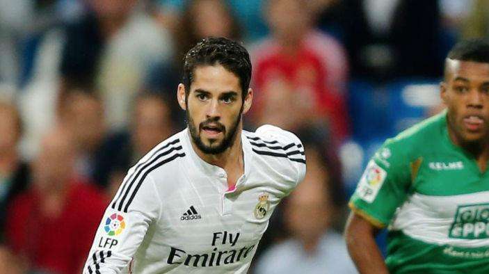 Isco: "Intento divertirme dentro del campo"