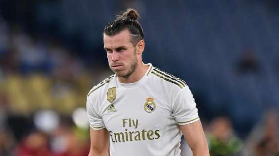 Real Madrid, las cámaras cazaron a Bale medio dormido en la grada