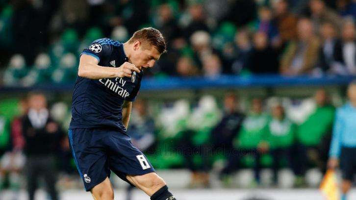 Los cinco ejemplos a seguir en la plantilla blanca: Kroos