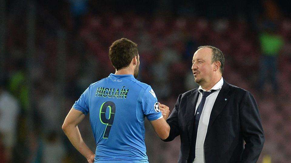 Benítez e Higuaín, en caída libre