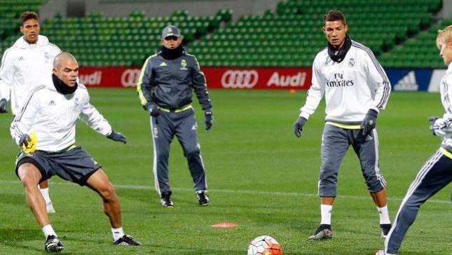 Tercera sesión completada del Real Madrid en Melbourne