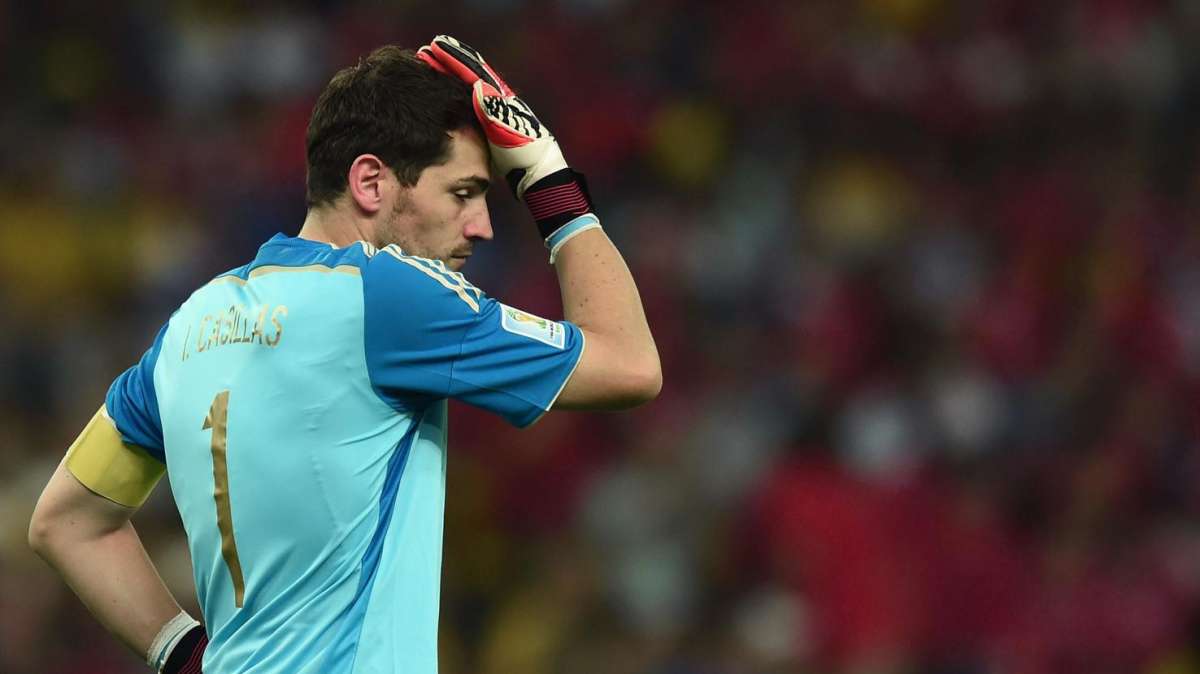 Del Bosque medita sentar a Casillas ante Luxemburgo