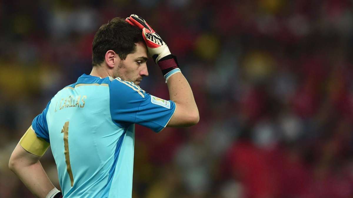 ABC: El relevo de Casillas, poco a poco