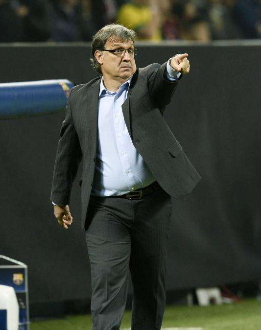 Martino: "Hay que tener cuidado con Messi"