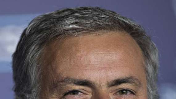 ¡DE LOCOS! El engaño de Mourinho a los dirigentes del United