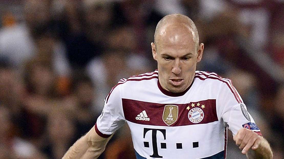 Robben: "Para Neuer es una desventaja que Cristiano y Messi sean marcas mundiales"