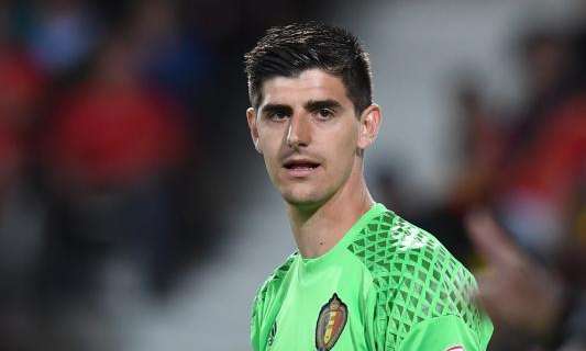 Casillas, un ídolo para Courtois: "Es normal fijarte en el portero titular del Real Madrid"