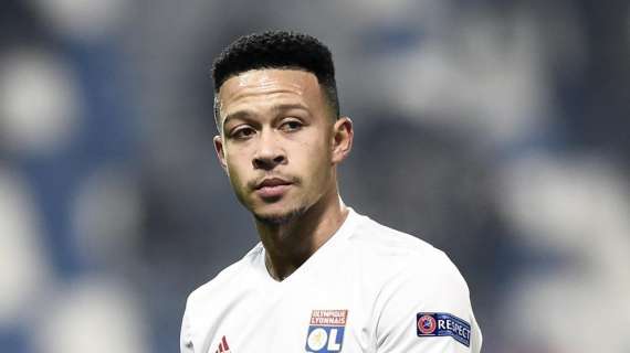 El presidente del Lyon lo confirma: “Depay hará todo lo posible por irse en enero al Barcelona"