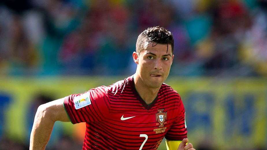 Jones, médico de Portugal: "Cristiano está mejor que cuando llegó a la concentración"