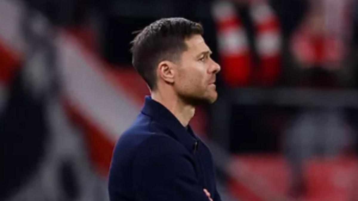 Giráldez se deshace en elogios hacia Xabi: "Es un genio..."