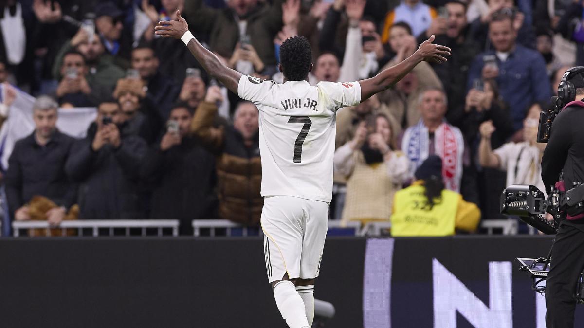 Defienden a Vinicius: "Va más allá de los números"