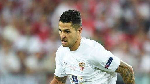 Vitolo: "No va a estar Benzema, pero sí Chicharito"