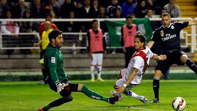 Benzema sufrió mareos frente al Rayo