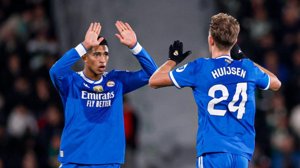 Huijsen está de celebración: así fue su primer gol con el Real Madrid