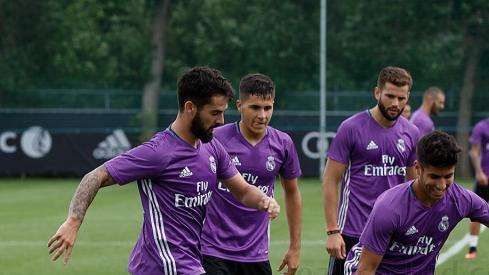 MARCA: Asensio se hace un hueco en el Madrid