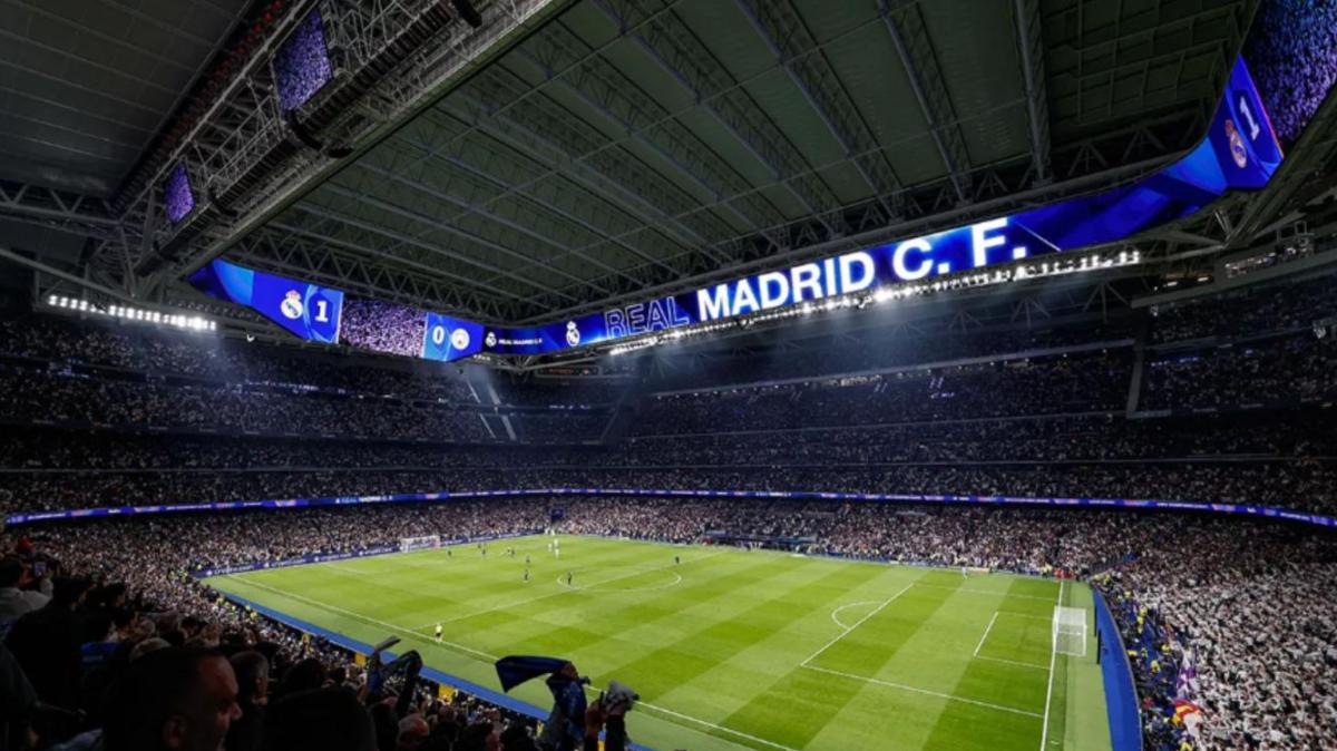 El Santiago Bernabéu se prepara para recibir al Bayern Múnich