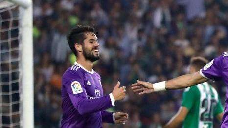Isco: "Me hacía falta un poco de confianza, eso se gana con minutos"