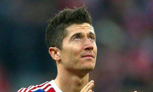 L'Équipe: El PSG luchará con el Madrid por Lewandowski