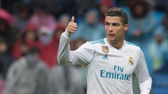 El Mundo - Cristiano exige 40 millones al año para seguir vistiendo de blanco