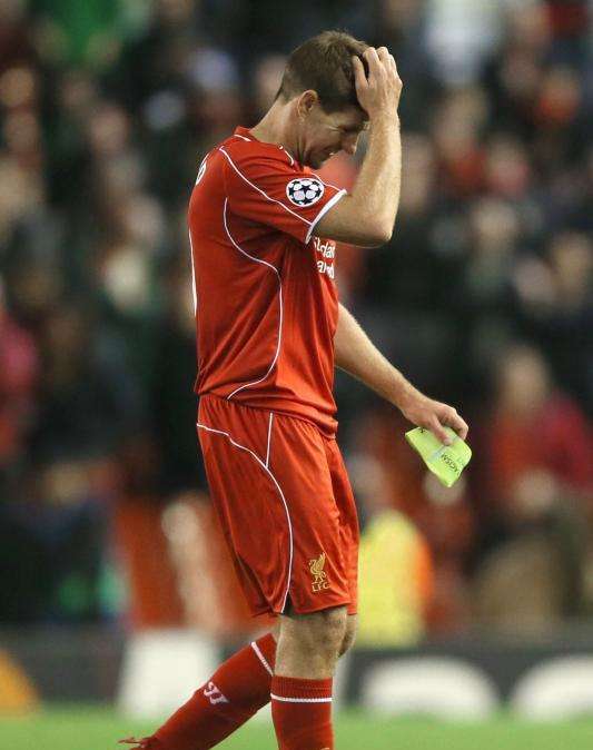 Gerrard, en Daily Mail: "Me hubiese quedado en Liverpool de jugador-entrenador"