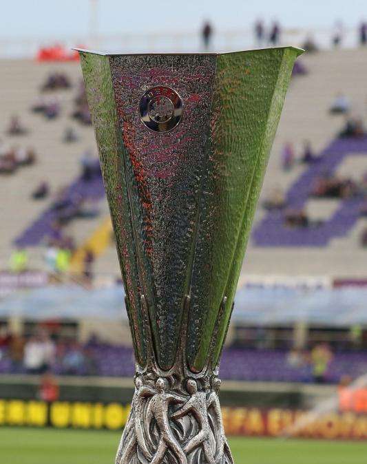Shakhtar-Sevilla y Villarreal-Liverpool en semifinales de Europa League
