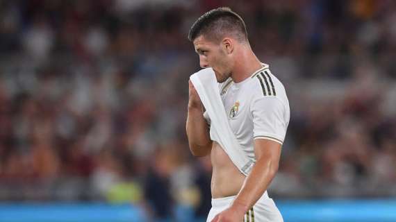 Fichajes, el Real Madrid estudia ceder a Jovic en enero según Calciomercato