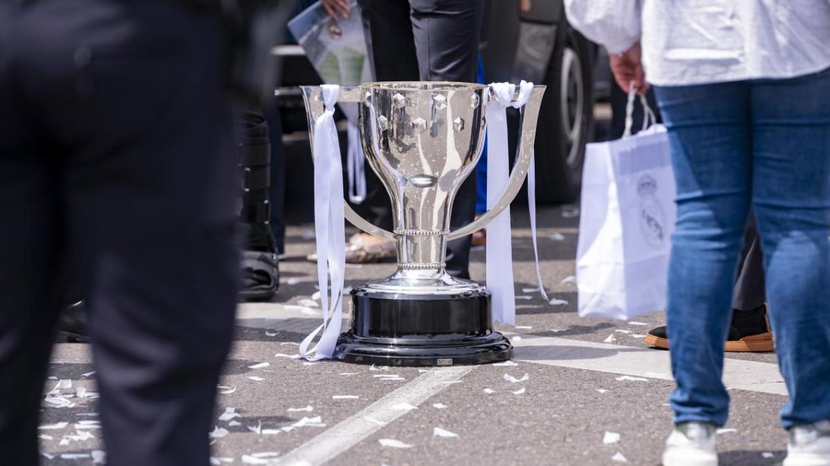 Al borde del abismo: el fútbol español empieza a colapsar
