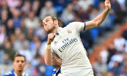 FOTO - El Madrid vuelve a demostrar que cuenta con Bale: su imagen mordiendo la Supermedalla de Europa
