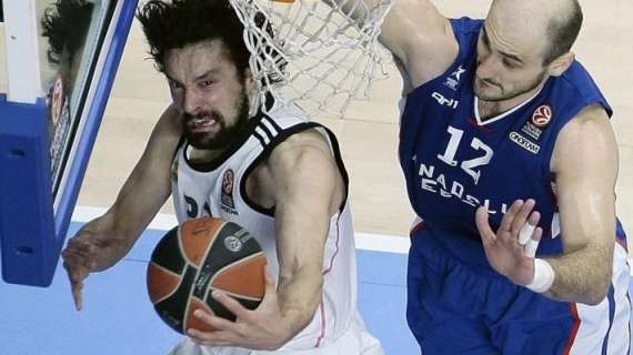 El Efes fuerza el cuarto partido