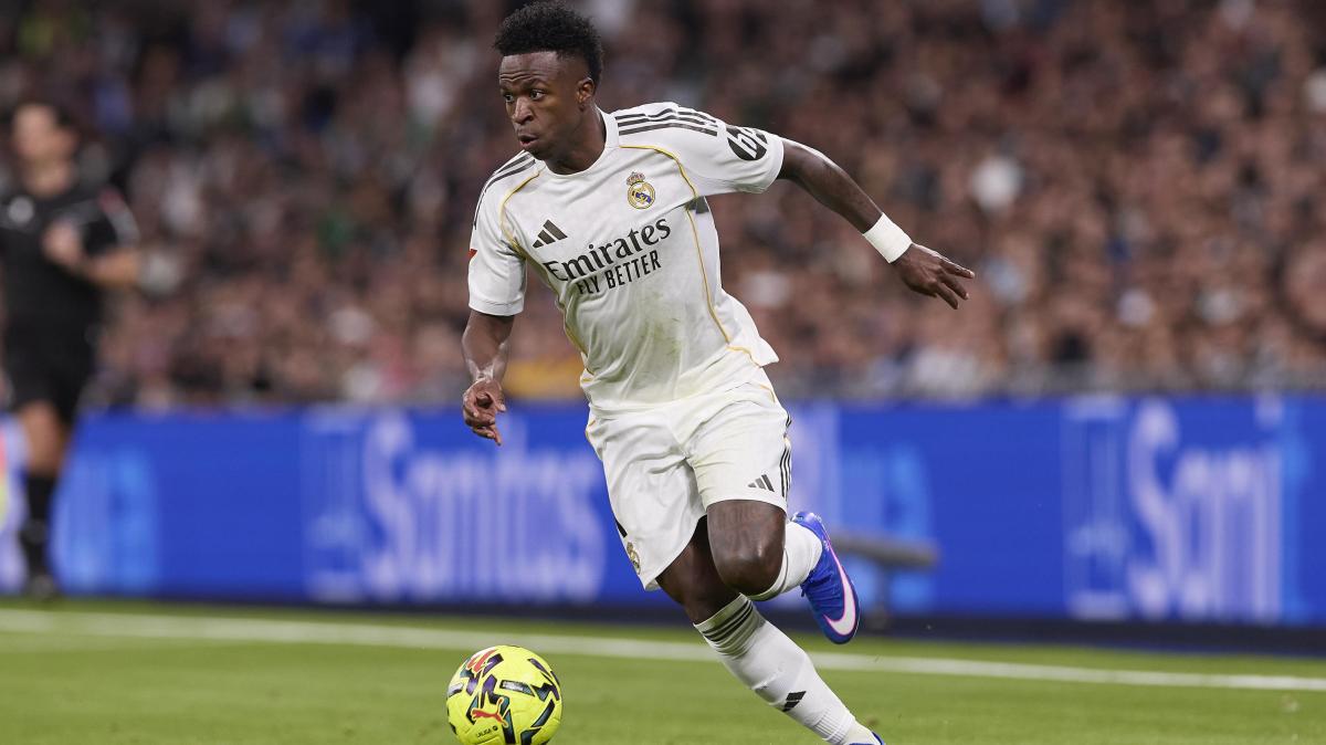 Vinicius, otra vez desaparecido en un derbi y señalado en redes sociales