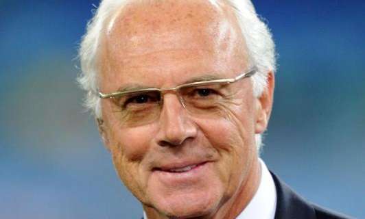 Beckenbauer: "Los ingleses no han conseguido fichar a Cristiano"