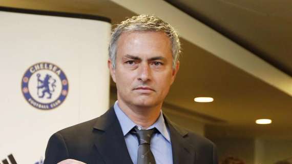 Mourinho: "Brasil cometió errores, no es justo crticar solo a David Luiz"