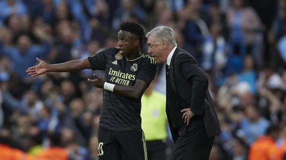 Vinicius y Carlo Ancelotti