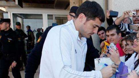 Casillas visita el museo del Oporto