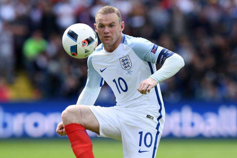 Tom Penn: "Rooney es uno de los diez nombres que seguimos"