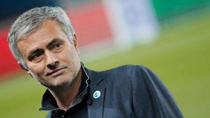 The Mirror: Si el Madrid cae en Champions, irá a por Mourinho