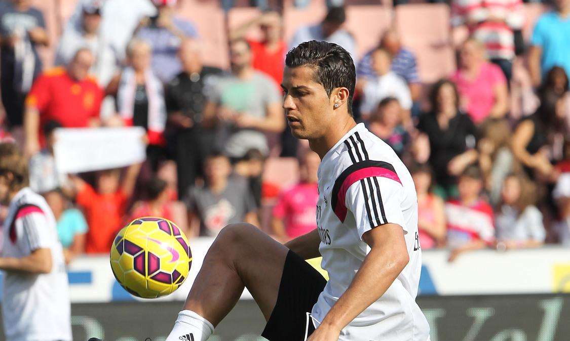MARCA: Cristiano pide ayuda para su rodilla